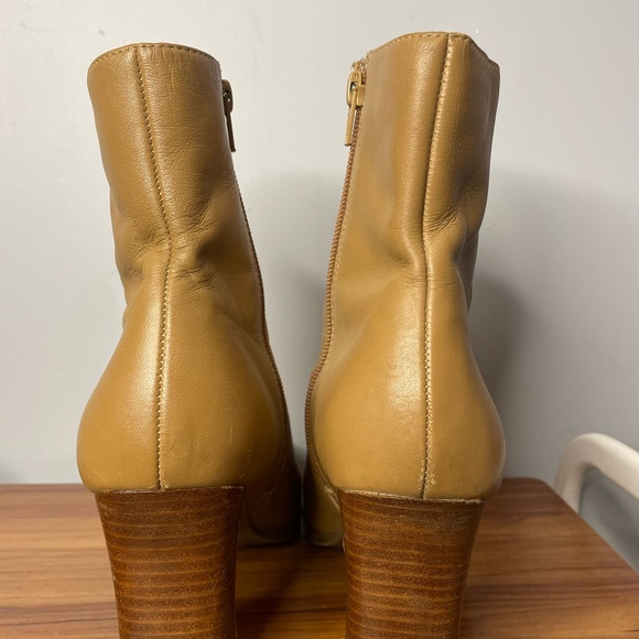 Vintage Women’s Leather Heeled Bootie Size 8 - Picture 6 of 7